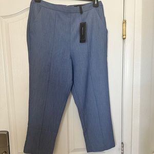 BCBGMaxazria light denim pants